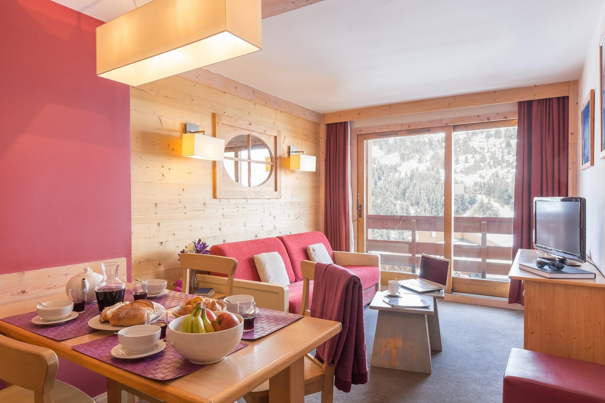 Residence Pierre & Vacances Premium Les Crets Les Allues Exterior photo